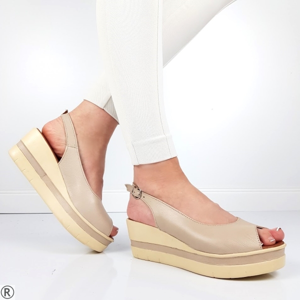 Сандали от естествена кожа на платформа- Amanda Beige 10386