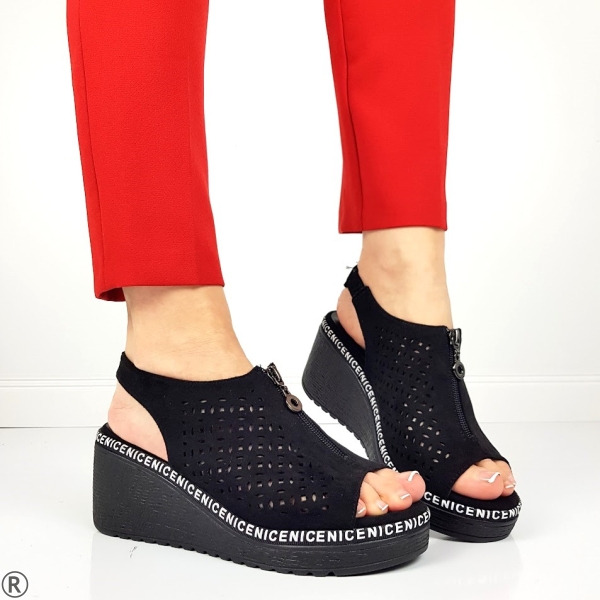 Черни сандали на платформа- Siena Black 10388