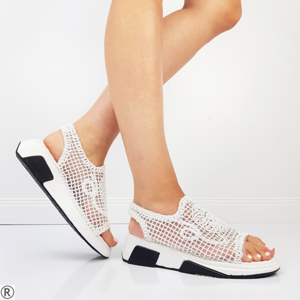 Бели дамски сандали- Elza White 10683