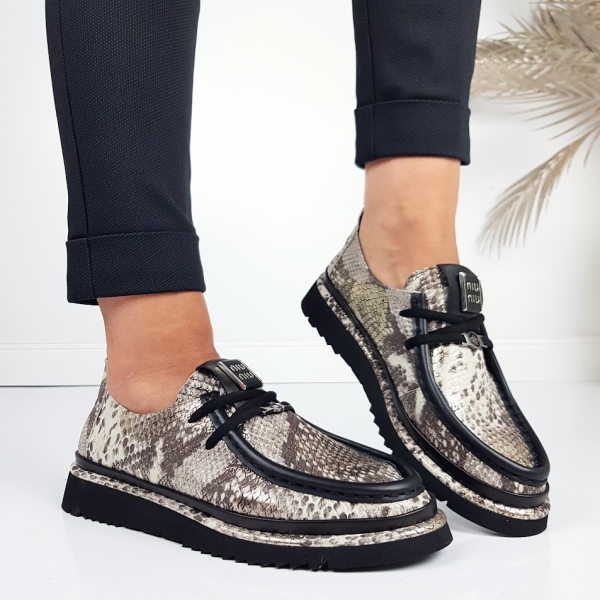 Обувки от естествена кожа със змийски принт- Rene 11266