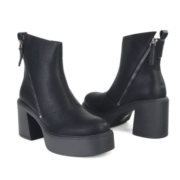 Черни боти на ток и платформа от естествена кожа- Krista Black 11294