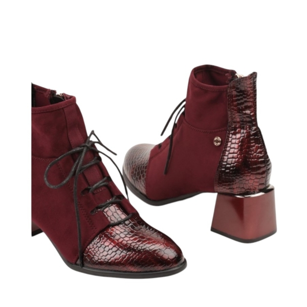 Боти цвят бордо на малък ток от лак и велур- Tara 11360