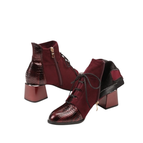Боти цвят бордо на малък ток от лак и велур- Tara 11360