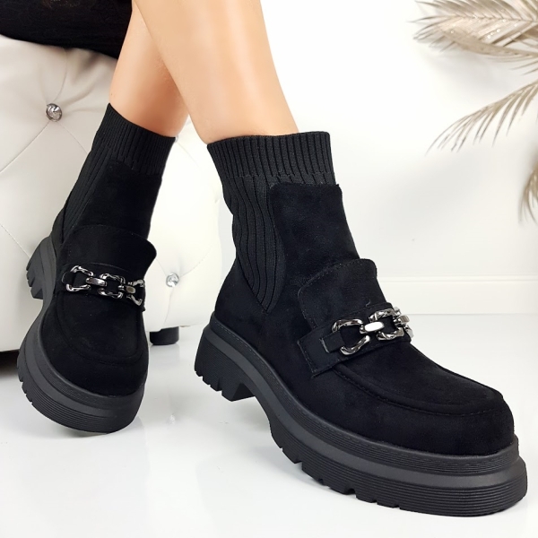 Черни равни боти от велур с плетиво- Eliza Bulgaria 11415