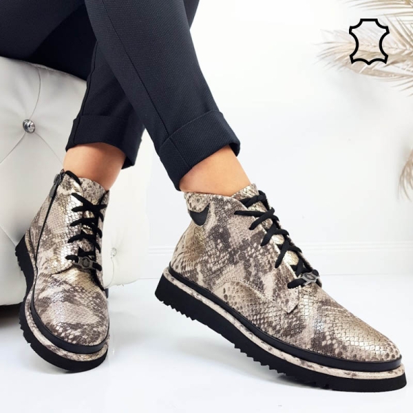 Равни боти от естествена кожа със змийски принт- Glami 11329