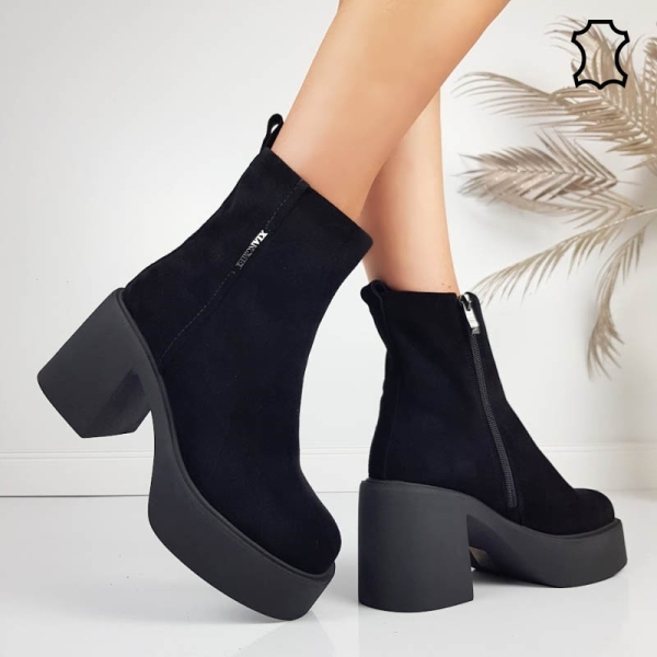 Черни боти от естествен велур на ток и платформа- Eliza Bulgaria 11399