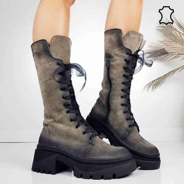 Ботуши от естествен велур на платформа- Adena 11498