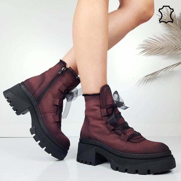 Боти от естествена кожа  в цвят бордо - Tina 11573