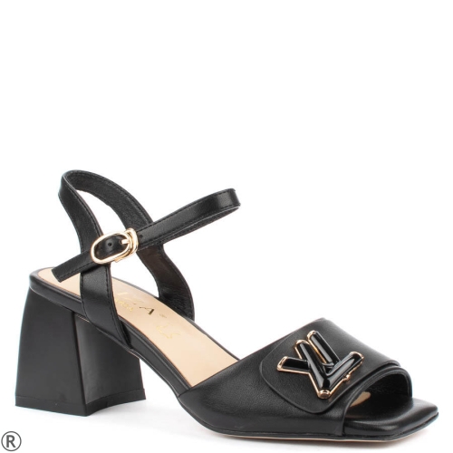 Черни сандали на среден ток- Eliza Bulgaria 10364