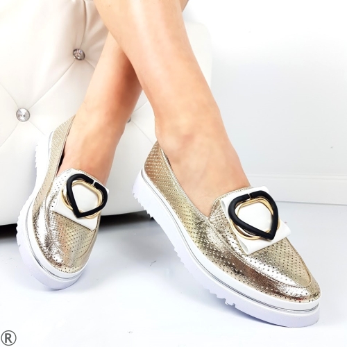 Обувки от естествена кожа в златист цвят-  Amanda Gold 10385 