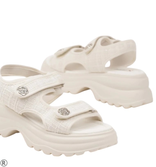 Бежови дамски сандали на удобна платформа- Vera Beige 10531