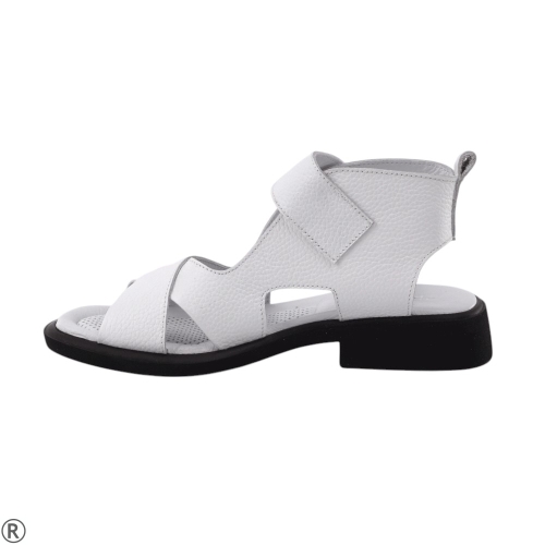 Бели сандали от естествена кожа- Amanda White 10606