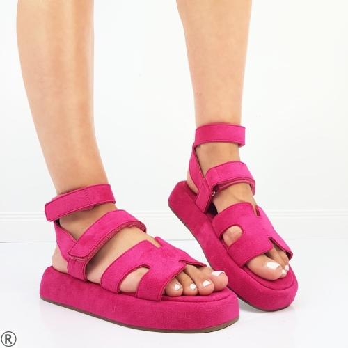 Цикламени равни сандали- Klaudia Pink 10669