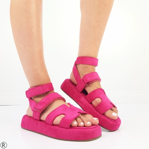 Цикламени равни сандали- Klaudia Pink 10669