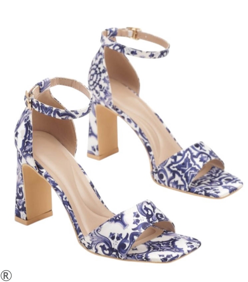 Сатенени сандали синьо със бяло на ток- Valera Blue 10677