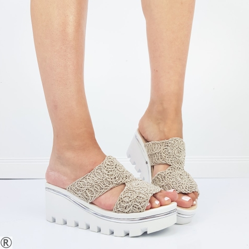 Бежови чехли на платформа- Adel Beige 10685