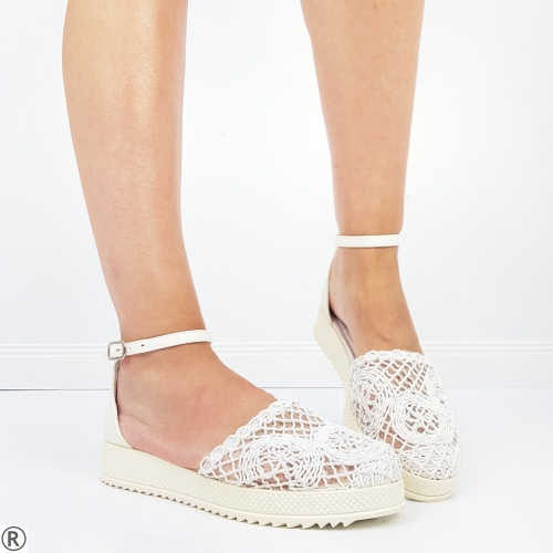 Бели летни обувки- Mia White 10690