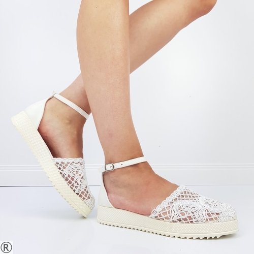 Бели летни обувки- Mia White 10690