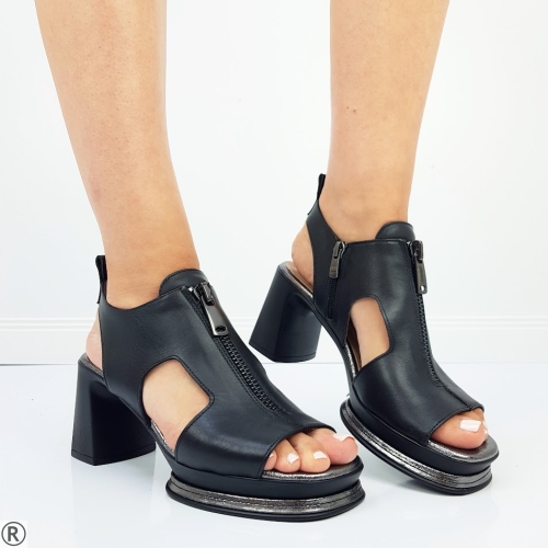 Черни сандали от естествена кожа на ток и платформа- Pepina Black 10609