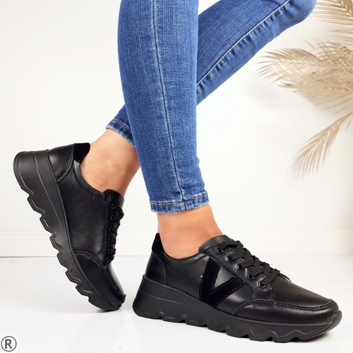 Черни маратонки от естествена кожа- Mira Black 11114