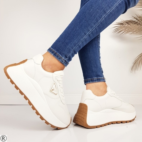 Бели дамски сникърси на платформа- Valera White 11192