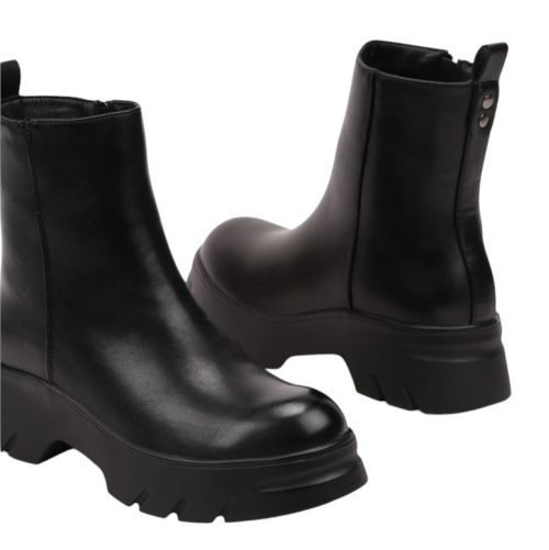 Черни равни боти на платформа с цип- Hana Black 11289