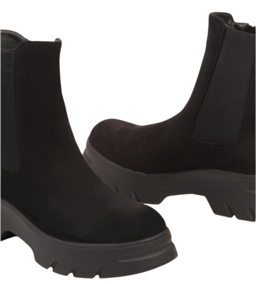 Черни боти от велур на платформа- Hana Black 11291