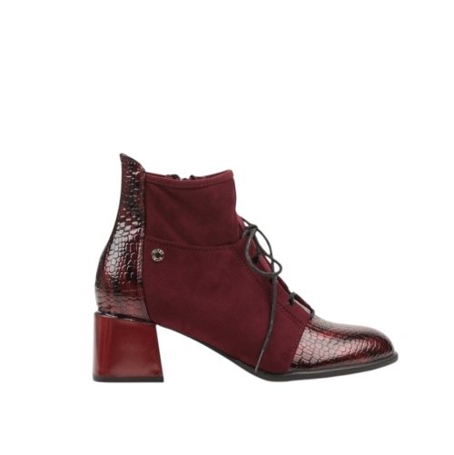 Боти цвят бордо на малък ток от лак и велур- Tara 11360