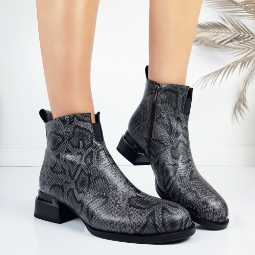 Боти от естествена кожа със змийски принт- Klara 11337