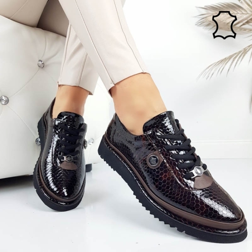 Кафяви лачени обувки със змийски принт- Hana Brown 11418