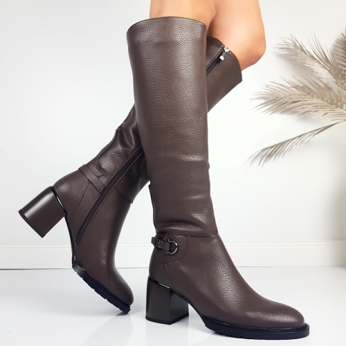 Кафяви дамски ботуши на удобен широк ток- Eliza Bulgaria 11479