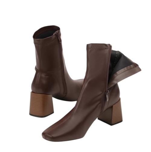 Кафяви боти на широк ток- Izabel Brown 11543