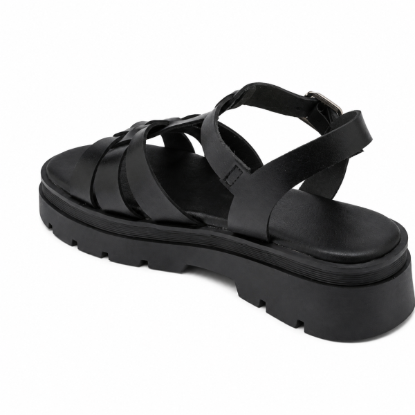 Черни сандали на равна платформа- Mira Black 5203