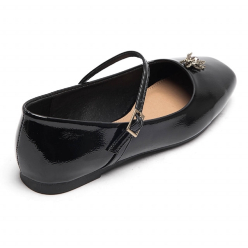 Черни лачени обувки с каишка- Nansi Black 11673