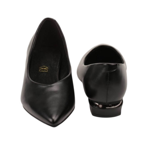 Черни остри обувки на удобен щирок ток- Katlin Black 11702