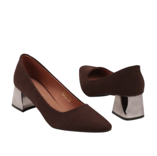 Остри обувки на удобен широк ток цвят кафе- Amanda Coffee 11704