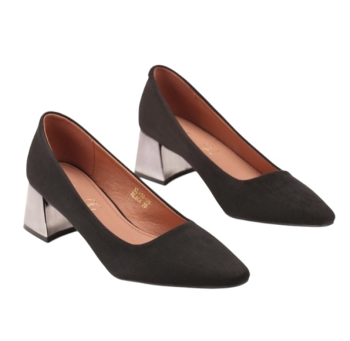 Черни велурени обувки на удобен широк ток- Amanda Black 11705