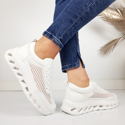 Бели маратонки с дишаща мрежа- Jaki White 11755