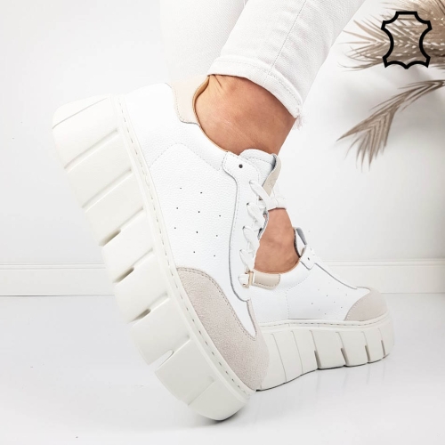 Кецове на платформа от естествена кожа- Daris White 11732