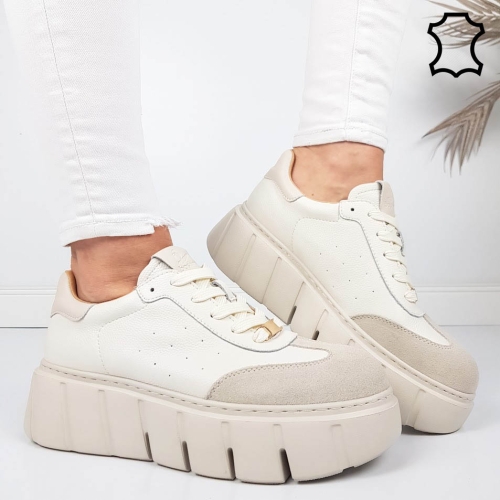 Кецове  цвят екрю от естествена кожа- Daris 11779