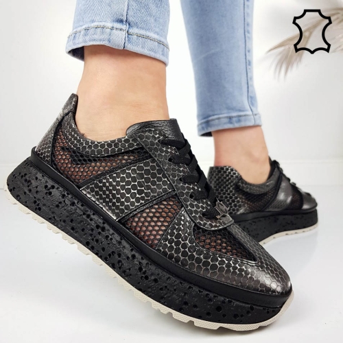 Черни сникърси от естествена кожа с мрежа- Jaklin Black 11799