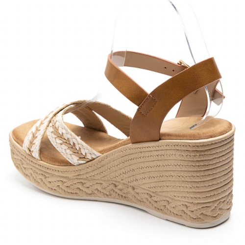 Дамски бежови сандали на платформа- Izida Beige 12008